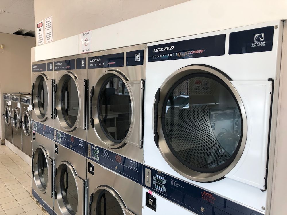 COIN WASH LAUNDRY Updated July 2024 1231 Cannon Street East, Hamilton, Ontario Laundromat