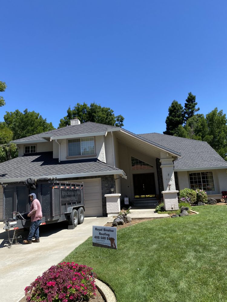 Slide of Royal Sinaloa Roofing
