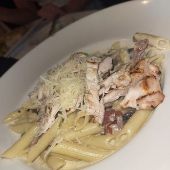 Oscar's - Chicken carbonara - American Near Me - Summerville, South Carolina Oscar's - Chicken carbonara - American Near Me - Summerville, South Carolina