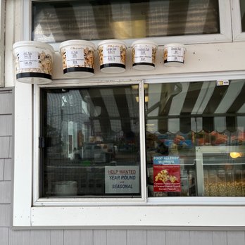 Fisher's Popcorn - Sizes & prices - Candy Stores Near Me - Fenwick Island, Delaware