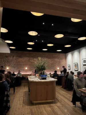 Grounded Table | Farm-to-Table Dining by null