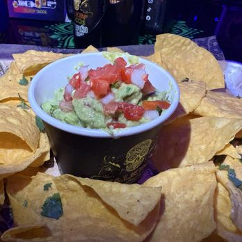 Talkin' Tacos Boynton Beach - Guac and chips - Tacos Near Me - Boynton Beach, Florida Talkin' Tacos Boynton Beach - Guac and chips - Tacos Near Me - Boynton Beach, Florida