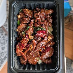 Red Ginger Asian Cuisine - Seven Flavor Beef - tasty, savory, just a little bit of heat! IG - @bilalandjesseatfood