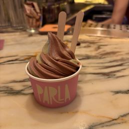 Pistachio and chocolate cherry