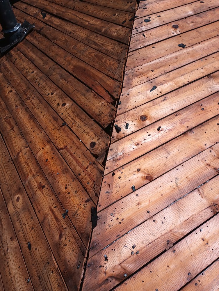 Slide of T & R Roofing