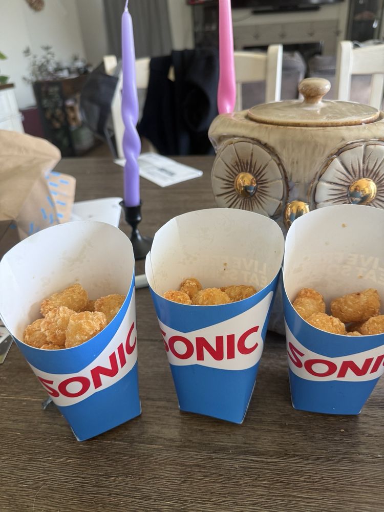 Sonic Drive-In Logo