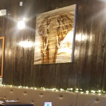 Kao Thai Kitchen - Awesome artwork - Thai Near Me - Pinellas Park, Florida