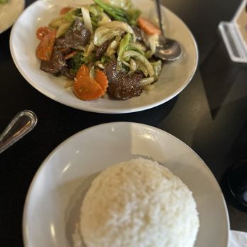 Khao Thai and Sushi - Thai Near Me - Scottsdale, Arizona