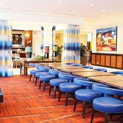 Hilton Garden Inn Falls Church - Restaurant