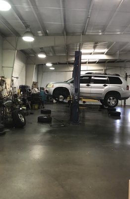 LONDON BRIDGE AUTO SERVICE - Updated July 2026 - 22 Photos & 17 Reviews ...
