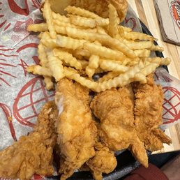 6 piece tender basket. 6 piece tender basket.