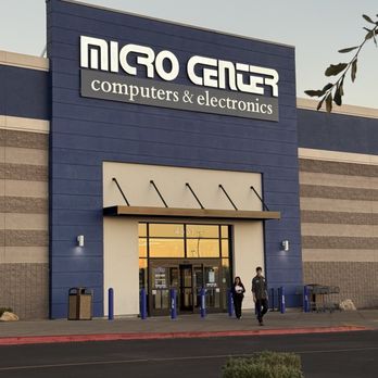 Micro Center - Entrance - Computers Near Me - Phoenix, Arizona