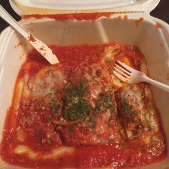 Castillo's Pizzaria 2 - Lasagna - Pizza Near Me - Walterboro, South Carolina