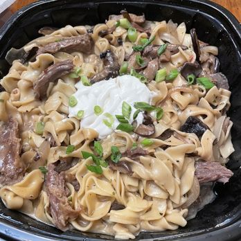 Duke's on 7 - Pot Roast Stroganoff (skip it!) - Cocktail Bars Near Me - Minnetonka, Minnesota Duke's on 7 - Pot Roast Stroganoff (skip it!) - Cocktail Bars Near Me - Minnetonka, Minnesota