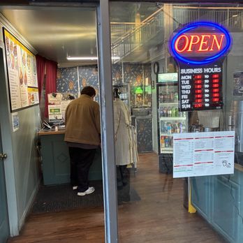 Teriyaki Town - signage and hours of operation - Japanese Near Me - Bainbridge Island, Washington