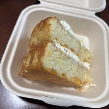 Full Rack Barbecue - Pig Pickin Sheet Cake - Food Trucks Near Me - St. Clair Shores, Michigan