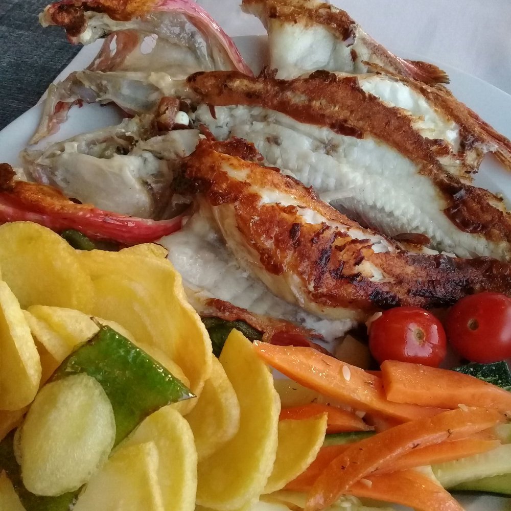 Es Caló - Fish - Mediterranean Near Me - Es Caló, PM