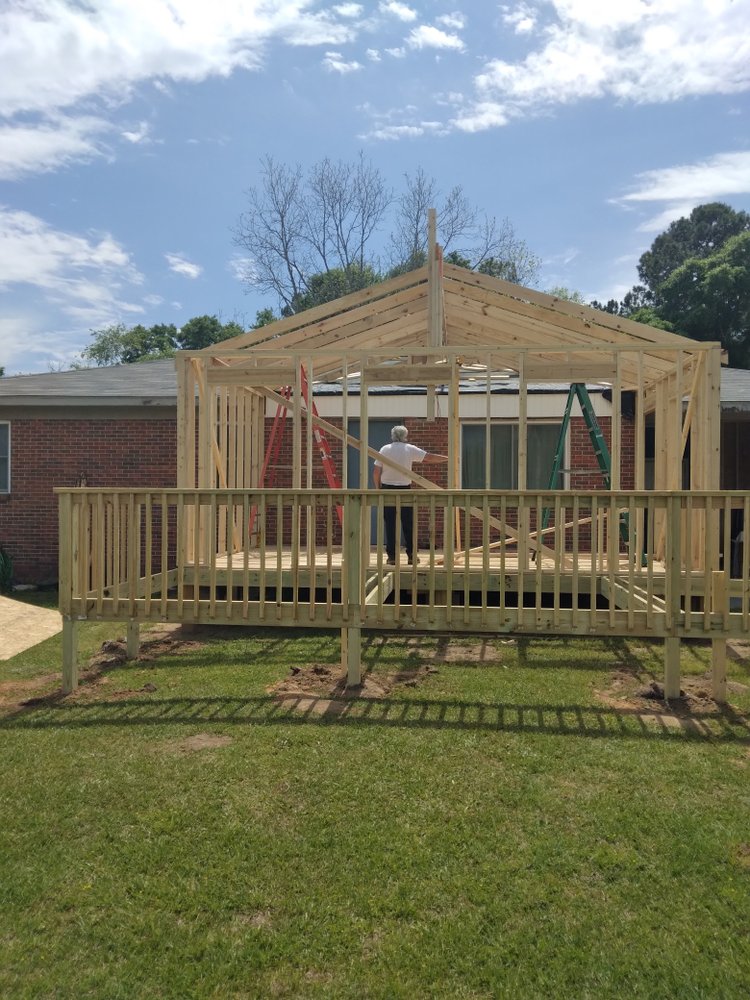 Slide of CD Carpentry/Roofing