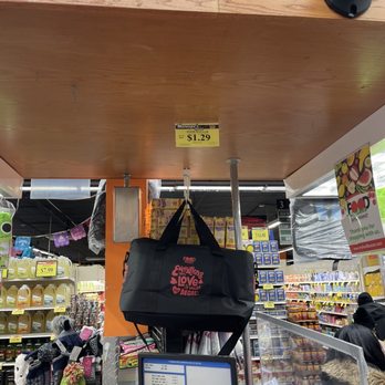 Food Bazaar Supermarket - It say 1.29 but when I wanted to buy 10 the price changed - Grocery Near Me - Jackson Heights, New York