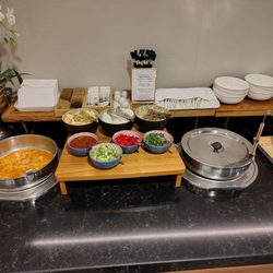 SilverKris Lounge - Laksa noodle bar