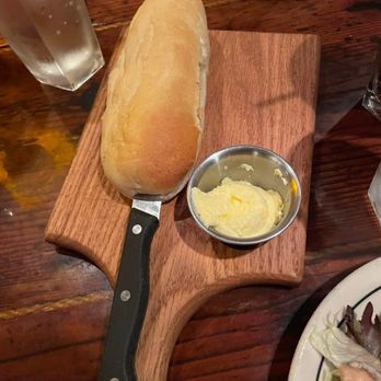 Sperry's Restaurant - Bread loaf - American Near Me - Nashville, Tennessee Sperry's Restaurant - Bread loaf - American Near Me - Nashville, Tennessee