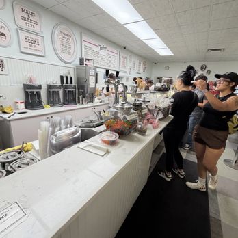Fosselman's Ice Cream - Ice Cream & Frozen Yogurt Near Me - Alhambra, California Fosselman's Ice Cream - Ice Cream & Frozen Yogurt Near Me - Alhambra, California
