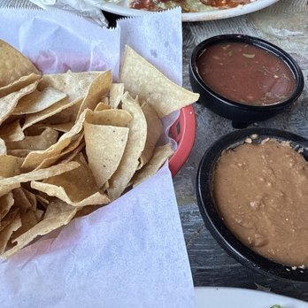 Los Toros Mexican Restaurant - Chips, salsa and bean dip - Mexican Near Me - Chatsworth, California Los Toros Mexican Restaurant - Chips, salsa and bean dip - Mexican Near Me - Chatsworth, California