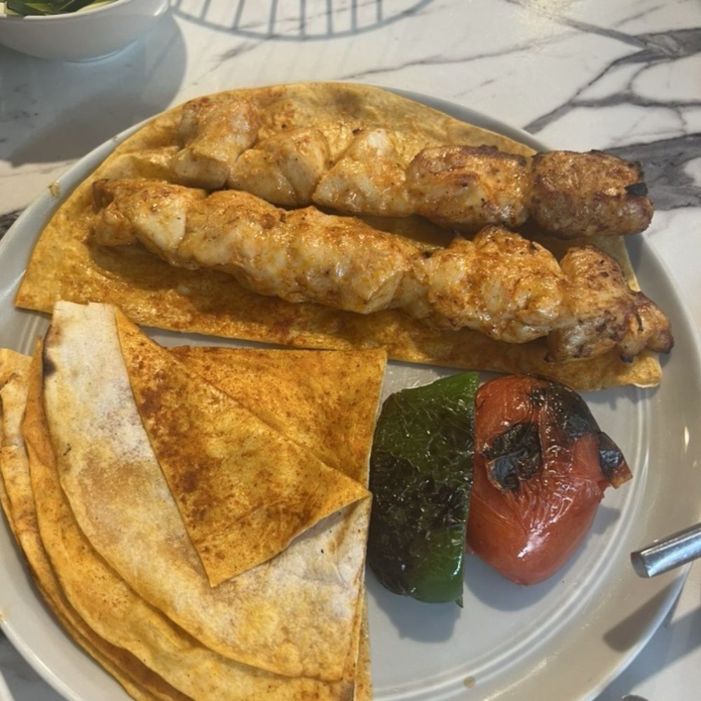 Halva Mediterranean Grill - Chicken shish kebab - Turkish Near Me - Watertown, Massachusetts