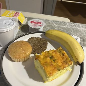 Henry on the Boulevard - Breakfast - Cafeteria Near Me - Detroit, Michigan Henry on the Boulevard - Breakfast - Cafeteria Near Me - Detroit, Michigan