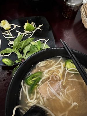Phở Lê by null
