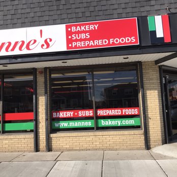 Manne's Bakery - Easy to spot the outside of the bakery. - Bakeries Near Me - Revere, Massachusetts
