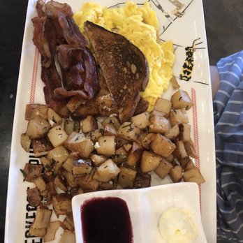 Breakfast Republic - Breakfast & Brunch Near Me - Encinitas, California