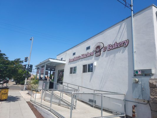 Panchita's Kitchen & Bakery by null