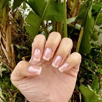 Lyq Spa Nails - Nail Salons Near Me - Granada Hills, California