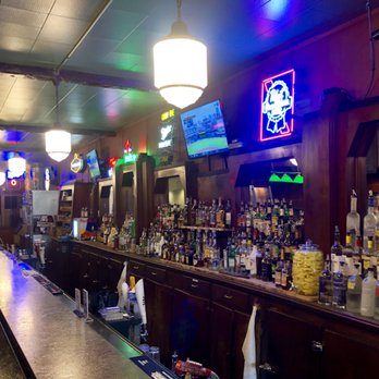 The Midway Saloon - a row of bar stools - Bars Near Me - Saint Paul, Minnesota The Midway Saloon - a row of bar stools - Bars Near Me - Saint Paul, Minnesota
