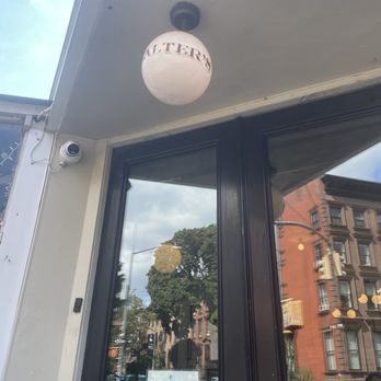 Walter's - New American Near Me - Brooklyn, New York