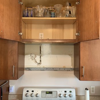 Caleb Service - Over the stove space for microwave - Plumbing Near Me - Hollywood, Florida