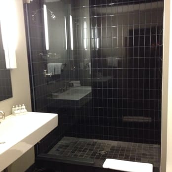 The Roundhouse Hotel - Bathroom - Hotels Near Me - Beacon, New York The Roundhouse Hotel - Bathroom - Hotels Near Me - Beacon, New York