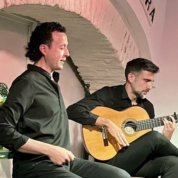 Casa de la Guitarra - Tablao Flamenco Near Me - Seville, SE Casa de la Guitarra - Tablao Flamenco Near Me - Seville, SE