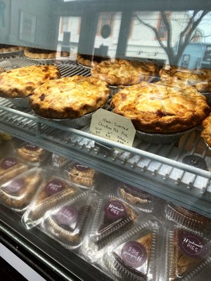 Windowsill Pies by null
