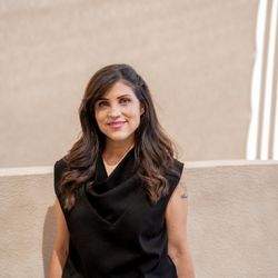 NeuroMuscular Pain & Wellness Center - Eva Savageau, Founder, Certified Neuromuscular and Craniosacral Therapist, specializing in chronic/acute pain & nervous system regulation.