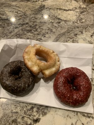Sarah Donuts by null