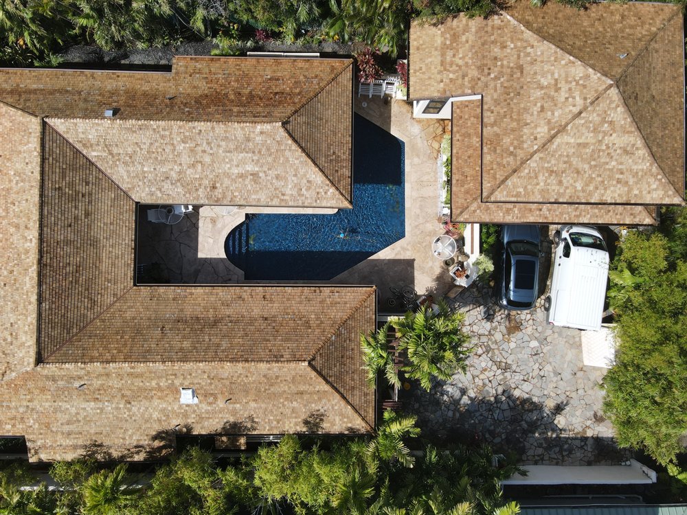 Slide of Voyager Roofing