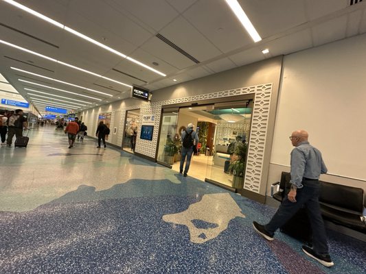 Fort Lauderdale-Hollywood International Airport by null