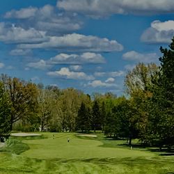 Windmill Lakes Golf Club - The long downhill par 4 15th hole at Windmill Lakes.