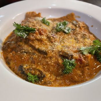 Aroma Italia - Lobster Mezzaluna with Pink Sauce, and added mushrooms. - Pizza Near Me - Honolulu, Hawaii