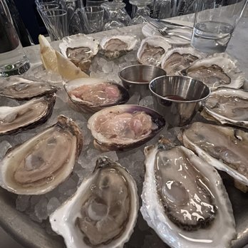 Neptune Oyster - Oysters - Seafood Near Me - Boston, Massachusetts Neptune Oyster - Oysters - Seafood Near Me - Boston, Massachusetts