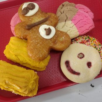 Francisco's Bakery - variety pack - Bakeries Near Me - Kennewick, Washington