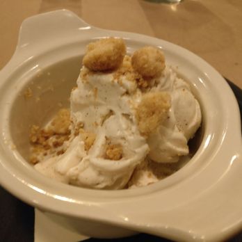 Ellie's - Vanilla Gelato with sugar cookie crumbles - Italian Near Me - Long Beach, California Ellie's - Vanilla Gelato with sugar cookie crumbles - Italian Near Me - Long Beach, California
