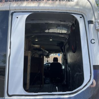 Yo Flo Auto Glass - Windshield Installation & Repair Near Me - Mesa, Arizona Yo Flo Auto Glass - Windshield Installation & Repair Near Me - Mesa, Arizona